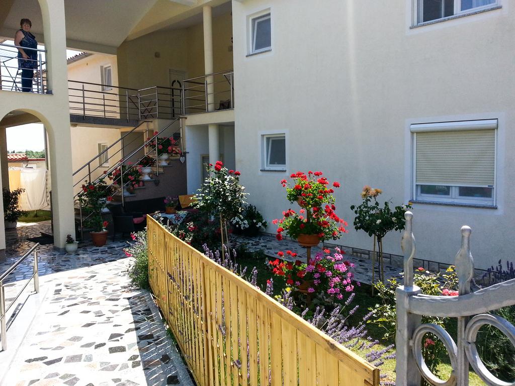 Guest House Croatia Fažana Exteriör bild