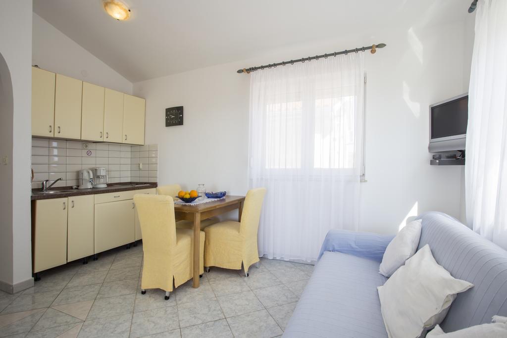 Guest House Croatia Fažana Exteriör bild