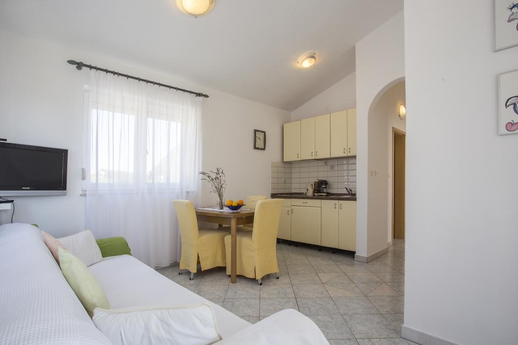 Guest House Croatia Fažana Exteriör bild