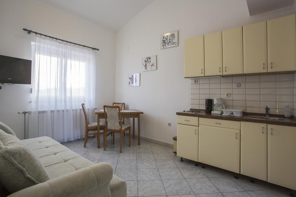 Guest House Croatia Fažana Exteriör bild